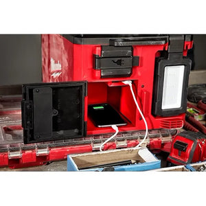Milwaukee 2357-20 M18 PACKOUT Light/Charger (Open Box)