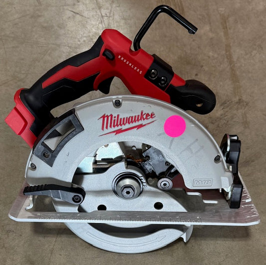 Milwaukee 2631-20 M18™ Brushless 7-1/4" Circular Saw (Used/Fair)
